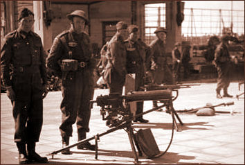 Home Army and Browning Gun